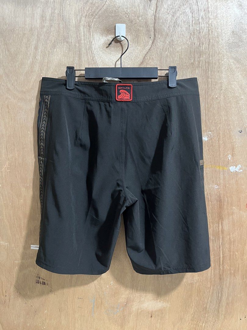 Spyltd board shorts (Category: Shorts) located in Valencia. Submitted by flex-again (Listing ID 1464882520, Image 2). Description: .