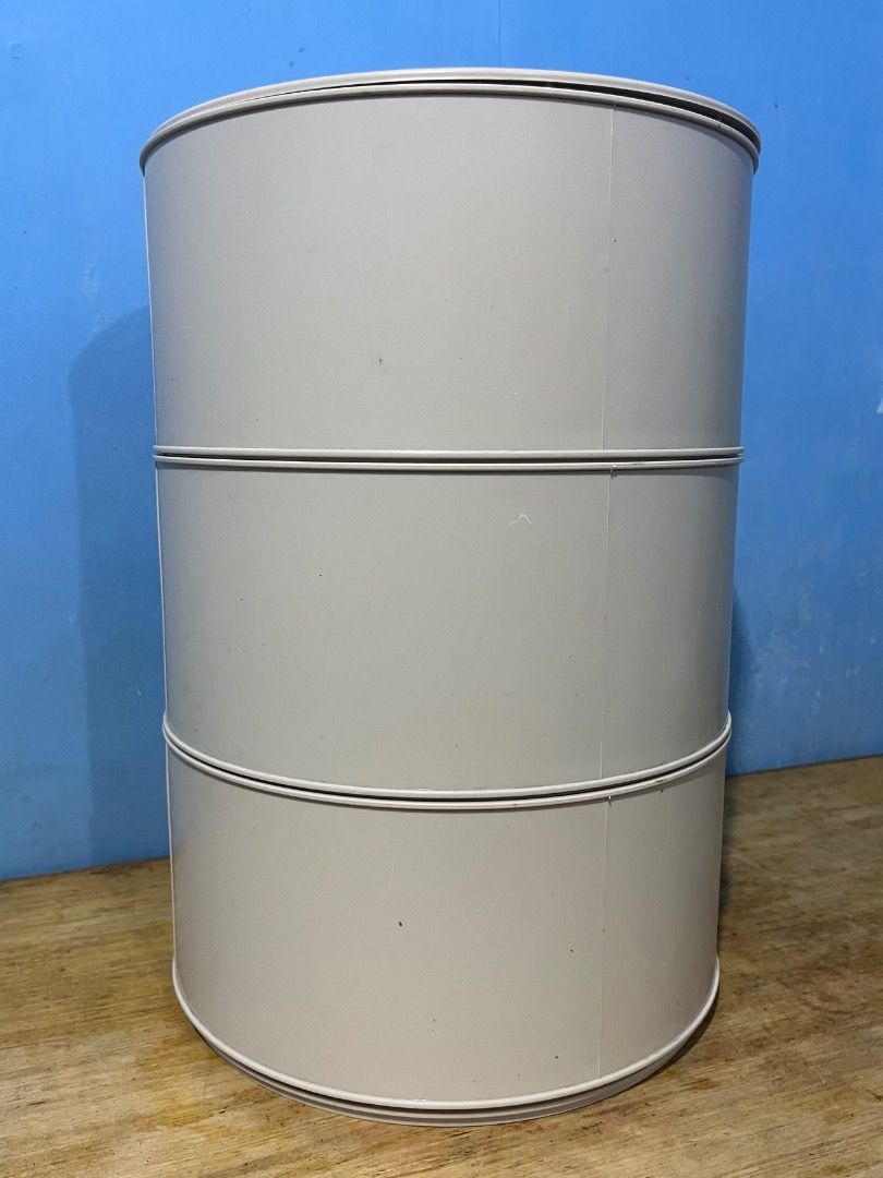 Stackable Food Organizer (Category: Storage Boxes & Baskets) located in Pasig City. Submitted by hello_vvorld (Listing ID 1464884187, Image 3). Description: Hi! I’m selling this Stackable Food Storage for only ₱349.00 (Negotiable) Please note that the drawers are quite sturdy and require a little extra effort to pull out. The color may also appear slightly different in person due to lighting and camera settings. Nonetheless, feel free to DM me if