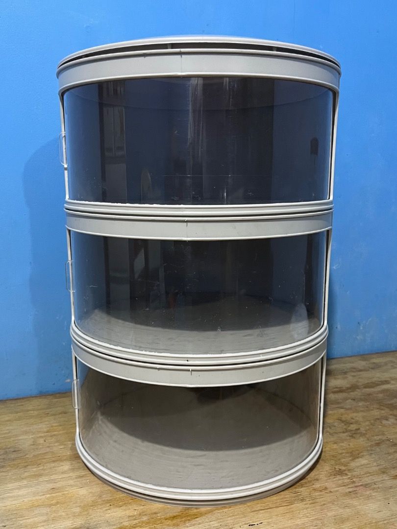 Stackable Food Organizer (Category: Storage Boxes & Baskets) located in Pasig City. Submitted by hello_vvorld (Listing ID 1464884187, Image 1). Description: Hi! I’m selling this Stackable Food Storage for only ₱349.00 (Negotiable) Please note that the drawers are quite sturdy and require a little extra effort to pull out. The color may also appear slightly different in person due to lighting and camera settings. Nonetheless, feel free to DM me if