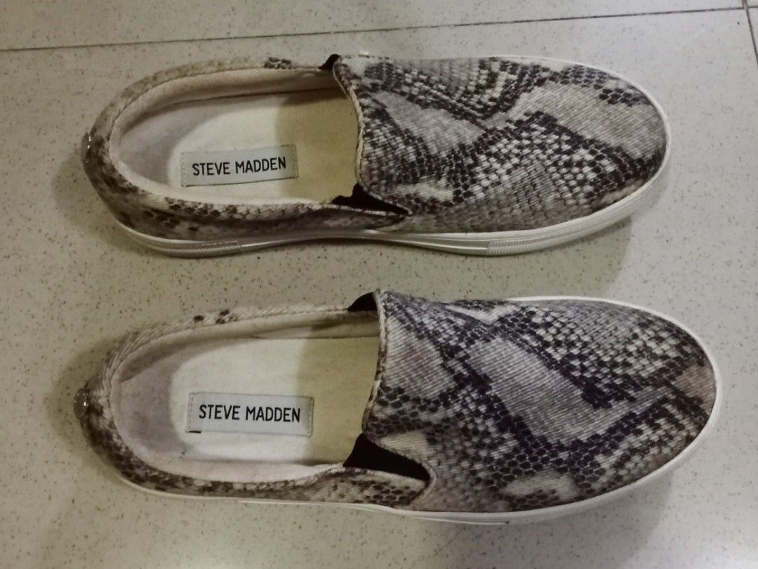 Steve Madden Slip On Platform Sneakers Size 8 (Category: Sneakers) located in Santa Rosa. Submitted by roxelleve (Listing ID 1464895349, Image 1). Description: Authentic ₱2,500 negotiable US 8M / UK 6 / EU 38–39 / 24.1CM rfs: decluttering na since it doesn't fit me at all 😢 Shipping fee to be shouldered by the buyer Courier is J&T Express More photos available upon request, just send me a message! Please PM if interested.