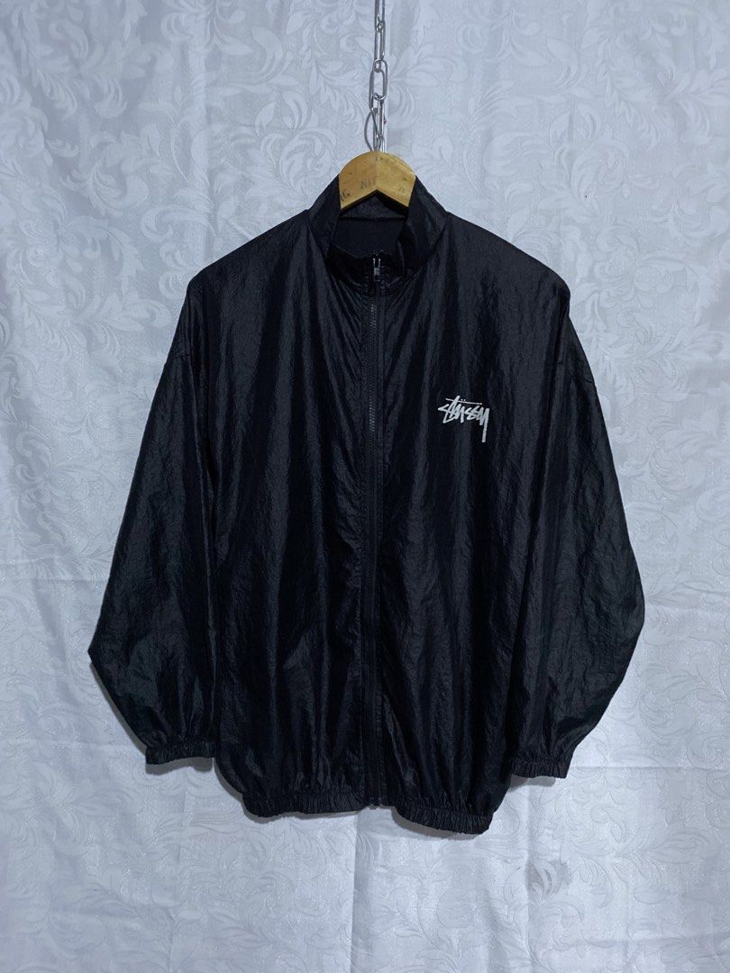 Stussy Windbreaker Jacket (Category: Coats, Jackets and Outerwear) located in Banga. Submitted by thriftingwithher (Listing ID 1464798092, Image 2). Description: 📌 STUSSY BASIC LOGO WINDBREAKER💎 (SOBRANG GANDA NETO SA PERSONAL❤️‍🔥) ◾DIMES: WIDTH 22 X LENGTH 26✨ ◾COMPLETE TAGS✨ ◾ISSUE: HAIRLINES/CRACKS✨ ◾COLOR RATE: 9.5/10✨ ◾EXCELLENT CONDITION✅.