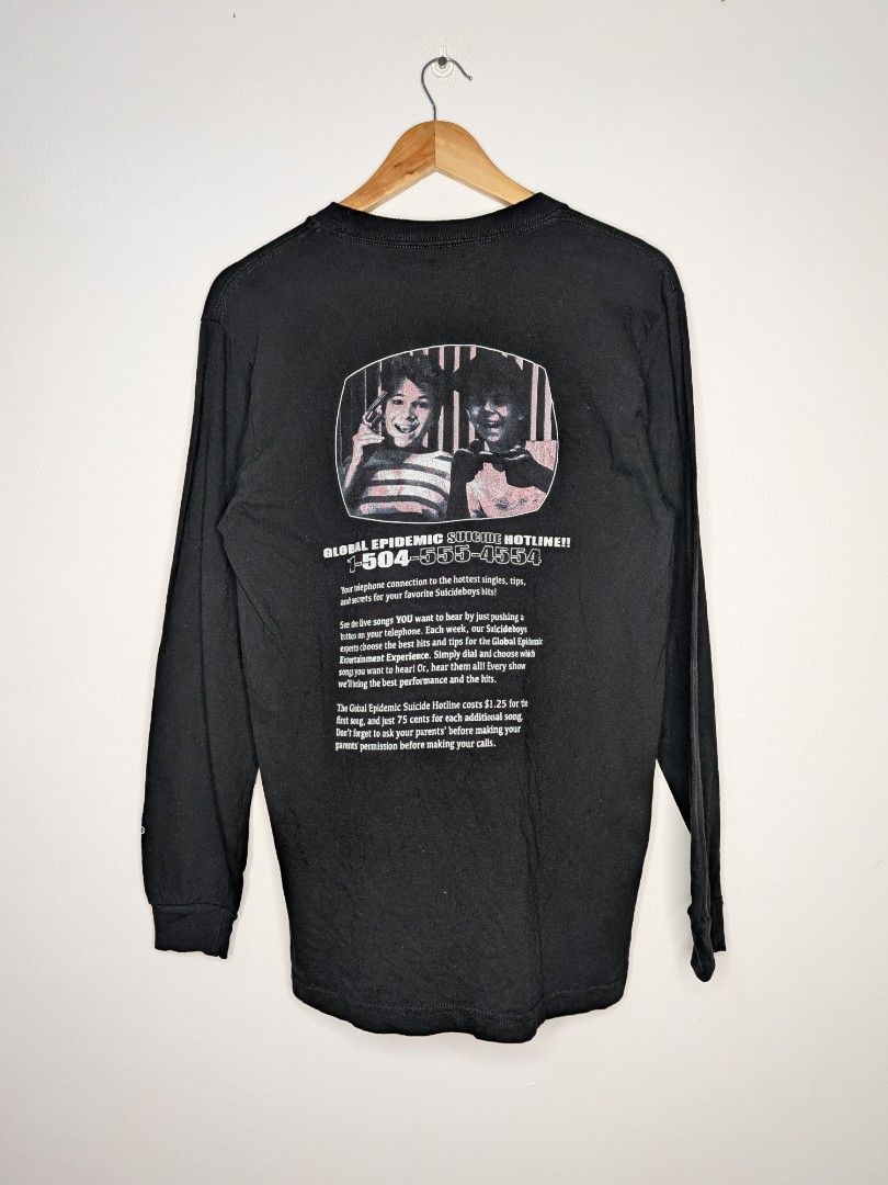 Suicide Boys Global Epidemic Tour (Category: Tshirts & Polo Shirts ) located in Paniqui. Submitted by fndrs.kprs.ph (Listing ID 1464901302, Image 2). Description: Suicide boys Global Epidemic Tour 19x29 (Long Medium) Color rate: 9.5/10 Condition: 9.5/10 No issue.