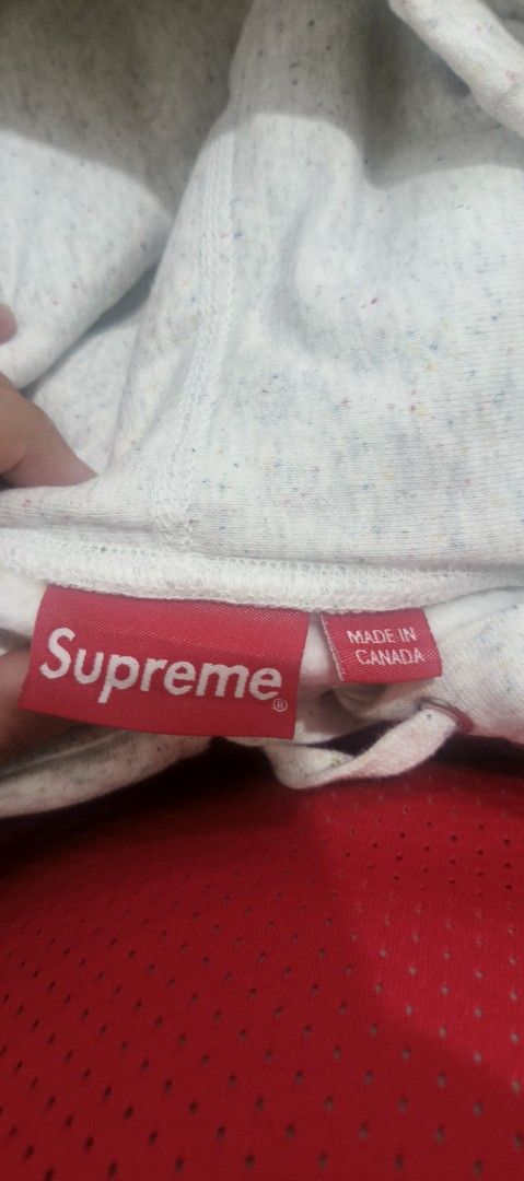 Supreme Drop Shadow Hooded ( 100% Authentic ) (Category: Luxury Apparel) located in Las Pinas. Submitted by live_marticko (Listing ID 1464783070, Image 2). Description: Supreme Multi-color Arc Logo Hooded Sweatshirt Grey Large (💯 Authentic) Size: L on tag (Best fit L to XL ) ✅Color: Grey ✅Dimension: Width: 24-25" Length: 29" ✅Colorate: 9.9/10 ✅ No Issue - Authentic Grey Supreme Hoodie - Brand: Supreme - Color: Heather Grey with multi-colored out