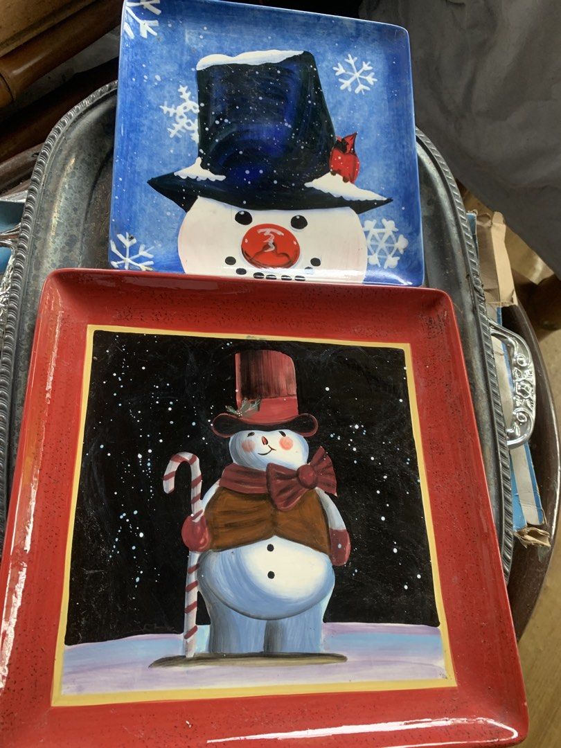 Take all Christmas Display plate big (Category: Frames & Pictures) located in Quezon City. Submitted by sojisup (Listing ID 1464786637, Image 3). Description: .