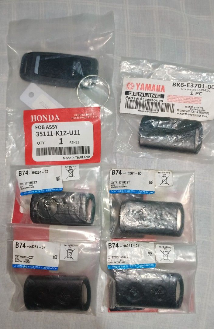Take all smart/ keyless remote (Category: Other Automotive Parts and Accessories) located in Castillejos. Submitted by lkthrifties (Listing ID 1464889869, Image 1). Description: 6pcs brandnew keyless remote take all 3500 only shiping via jnt.