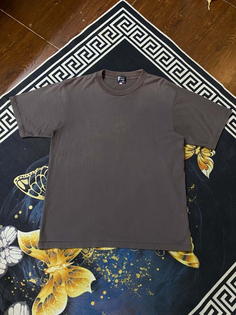 TAKEO KIKUCHI (Category: Tshirts & Polo Shirts ) located in Quezon City. Submitted by thrift.sta (Listing ID 1464841445, Image 1). Description: EXCELLENT NO ISSUE SIZE 3 20X26 499+SF.