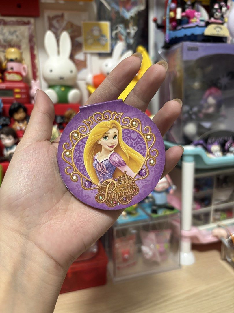 Tangled Rapunzel Memo Pad (Category: Stationery & School Supplies) located in Caloocan City. Submitted by meowietrinkets (Listing ID 1464937324, Image 2). Description: bawas na.