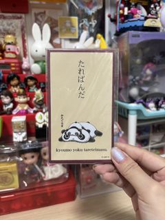 (Category: ) located in . Submitted by meowietrinkets (Listing ID 1464938499, Image 1). Description: .