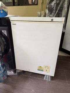 (Category: ) located in . Submitted by koelle (Listing ID 1464828167, Image 1). Description: .