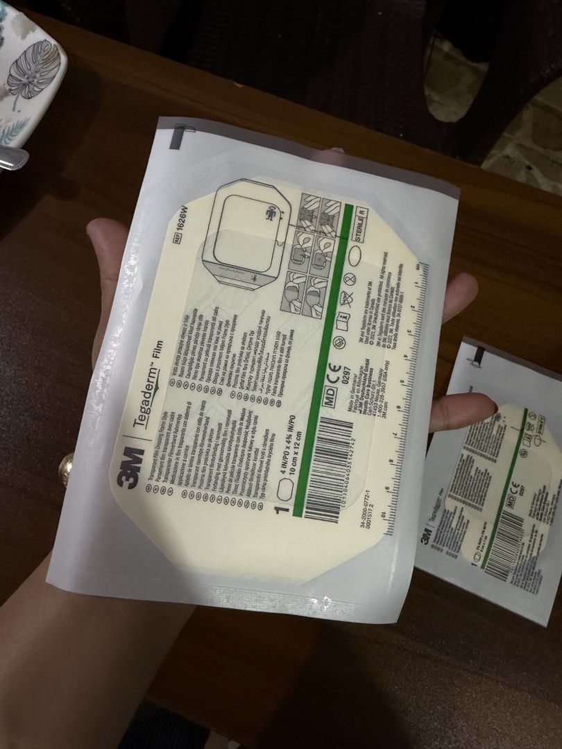 Tegaderm film 2x2 4x4 (Category: Medical Supplies & Tools) located in Quezon City. Submitted by indaytals (Listing ID 1464947090, Image 2). Description: COD ONHaand.