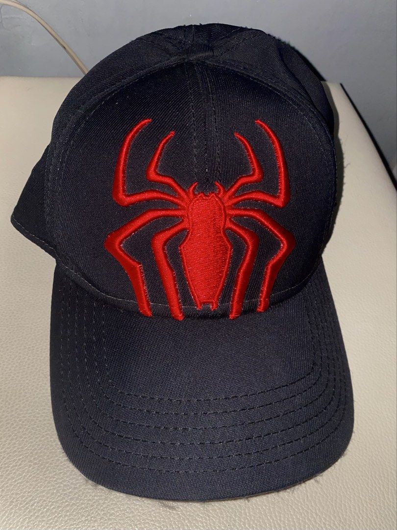 The Amazing Spider-Man 2 Marvel Hat (Category: Caps & Hats) located in Caloocan City. Submitted by anne_dcz (Listing ID 1464925009, Image 1). Description: Official 2014 Marvel black cap with a red embroidered spider logo and back text patch. Made of 80% nylon, 17% cotton, and 3% spandex. One size fits most adults and teens 14+..