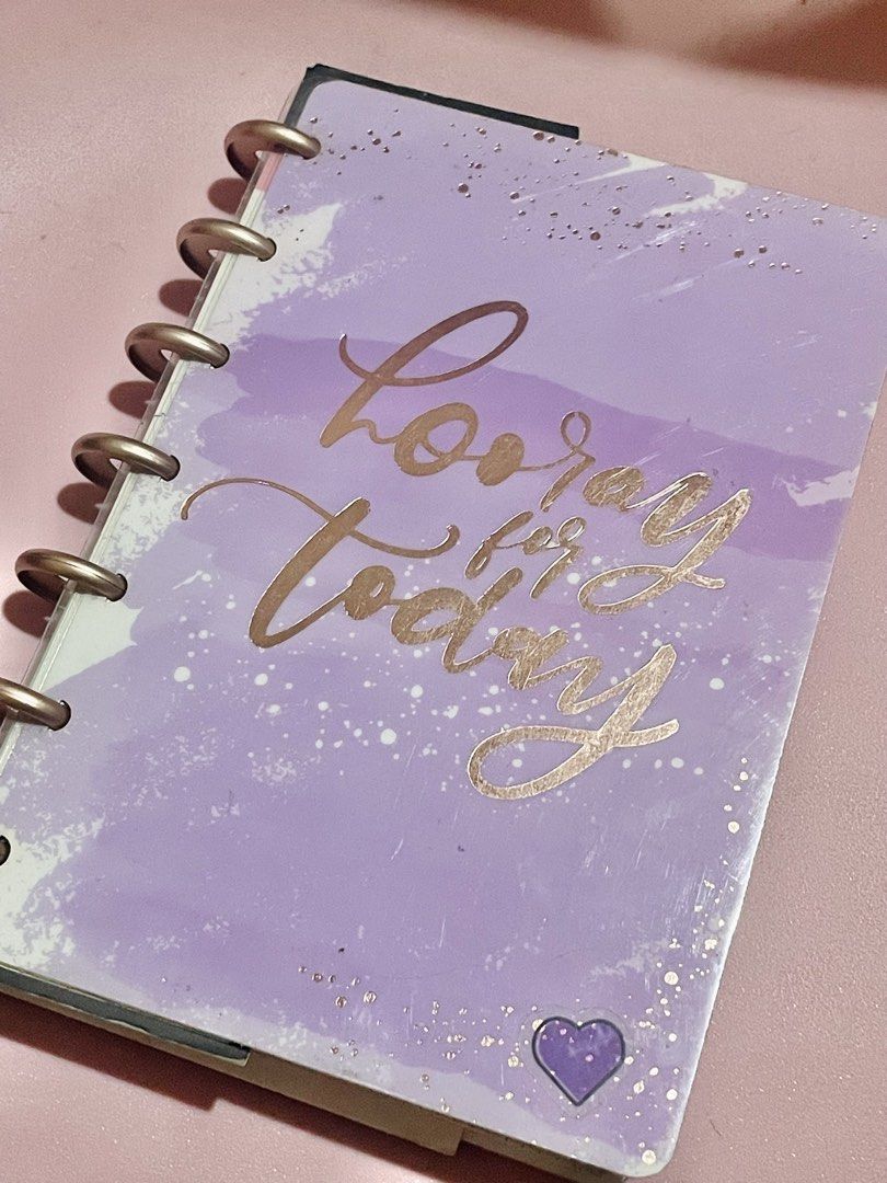 The Happy Planner Happy Notes (Category: Stationery & School Supplies) located in Pasig City. Submitted by babystarcandykoo (Listing ID 1464939215, Image 1). Description: - Edition: Hooray For Today (Lavender with rose gold foil lettering) - Size: Classic disc-bound, 4.625" x 7" .