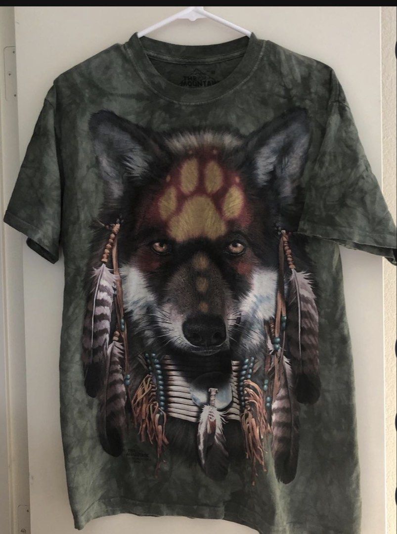 The mountain Tee 2014 size XL (Category: Activewear) located in Valencia. Submitted by wts1122.ph (Listing ID 1464879094, Image 1). Description: 9/10 Excellent Malaki ang print 680 shipped napo yan.