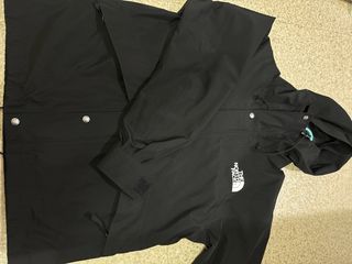 （分類：）位於 。 由 wingchan0219 提交（商品編號 1464820556，圖片 1）。簡介： 。