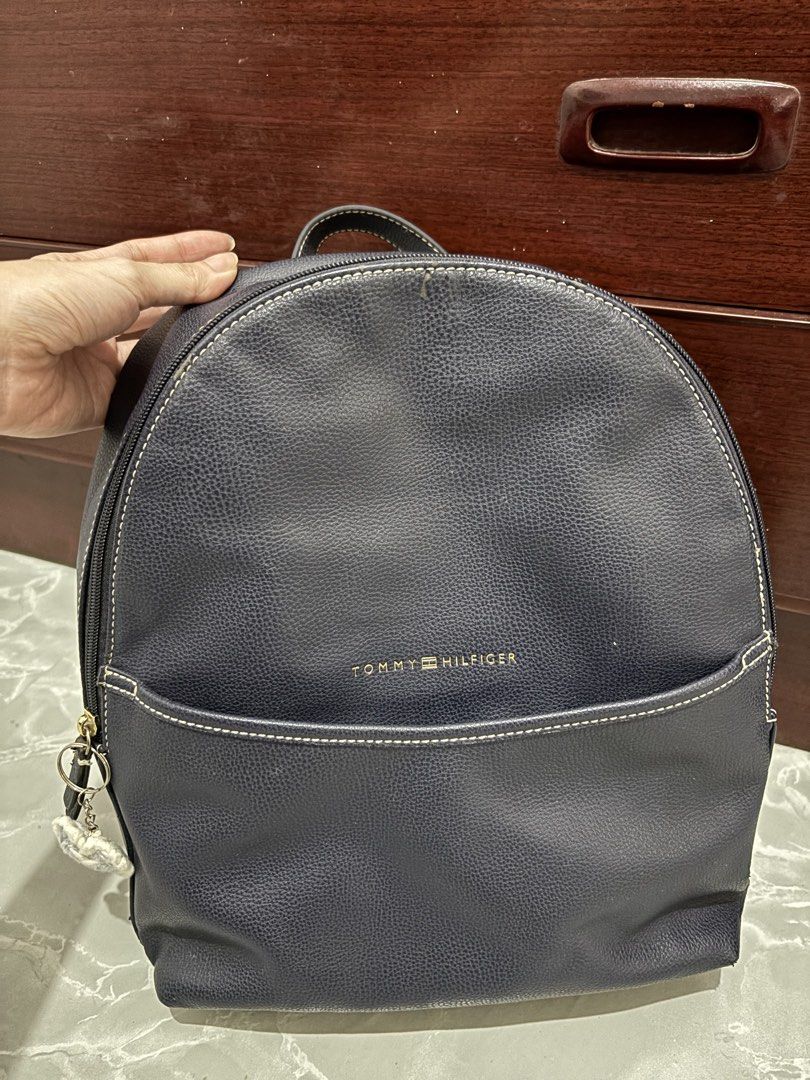 tommy backpack (Category: Backpacks) located in Manila. Submitted by amphitrite_ (Listing ID 1464775947, Image 1). Description: authentic.