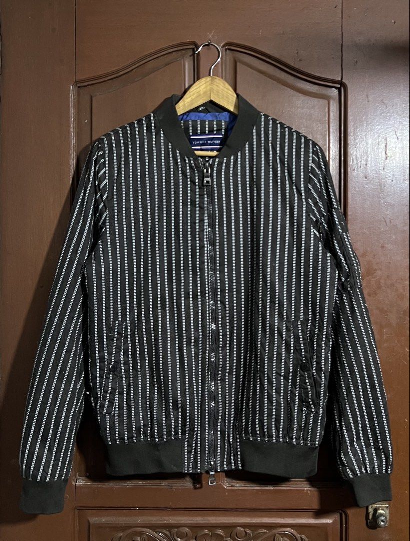 Tommy Hilfiger Pinstripe Bomber Harrington Jacket (Category: Coats, Jackets and Outerwear) located in Manila. Submitted by thriftpoint99 (Listing ID 1464860494, Image 1). Description: 22x26.5 No issue Excellent condition.