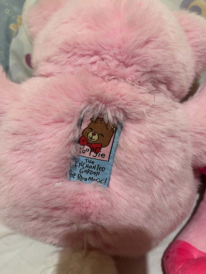 Blue Magic Plushies (Category: Plushies & Soft Toys) located in Taguig. Submitted by mikacxz (Listing ID 1464912513, Image 3). Description: - Official Tootsie plush from The Enchanted Garden of Blue Magic -Both for 500 (still negotiable) - Soft and fuzzy pink fur with adorable white snout and foot pads - Designed in a charming sitting pose - Ideal as a collectible piece or cozy room decor.