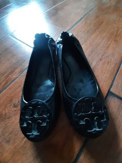 (Category: ) located in . Submitted by lalainecloset22 (Listing ID 1464783831, Image 1). Description: .