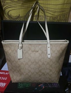(Category: ) located in . Submitted by glaiza02 (Listing ID 1464821068, Image 1). Description: .