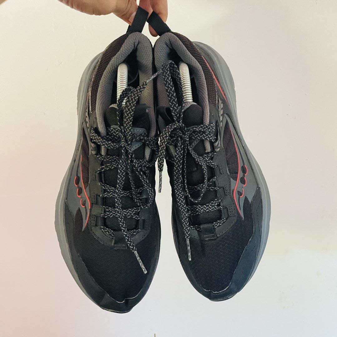 trail running (Category: Sneakers) located in Siquijor. Submitted by trashy84 (Listing ID 1464891606, Image 1). Description: saucony trail running shoes .