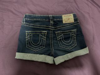 (Category: ) located in . Submitted by c4ramelappl3s (Listing ID 1464922786, Image 1). Description: .