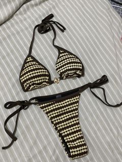 (Category: ) located in . Submitted by ellecl (Listing ID 1464879553, Image 1). Description: .