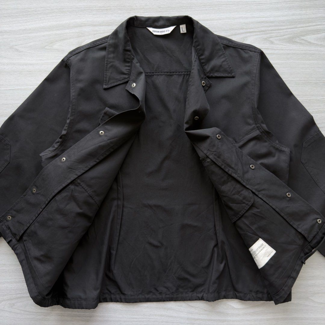 Uniform Bridge Candian Military Fatigue Jacket (Category: Coats, Jackets and Outerwear) located in Zamboanga. Submitted by timelytreasuresthrift (Listing ID 1464774516, Image 3). Description: Uniform Bridge Candian Military Fatigue Jacket Very Good Condition Actual measurements (Inches): 28 Length 24 Armpit to armpit 19 Shoulder 23.5 Sleeve Php 1,500 + sf.