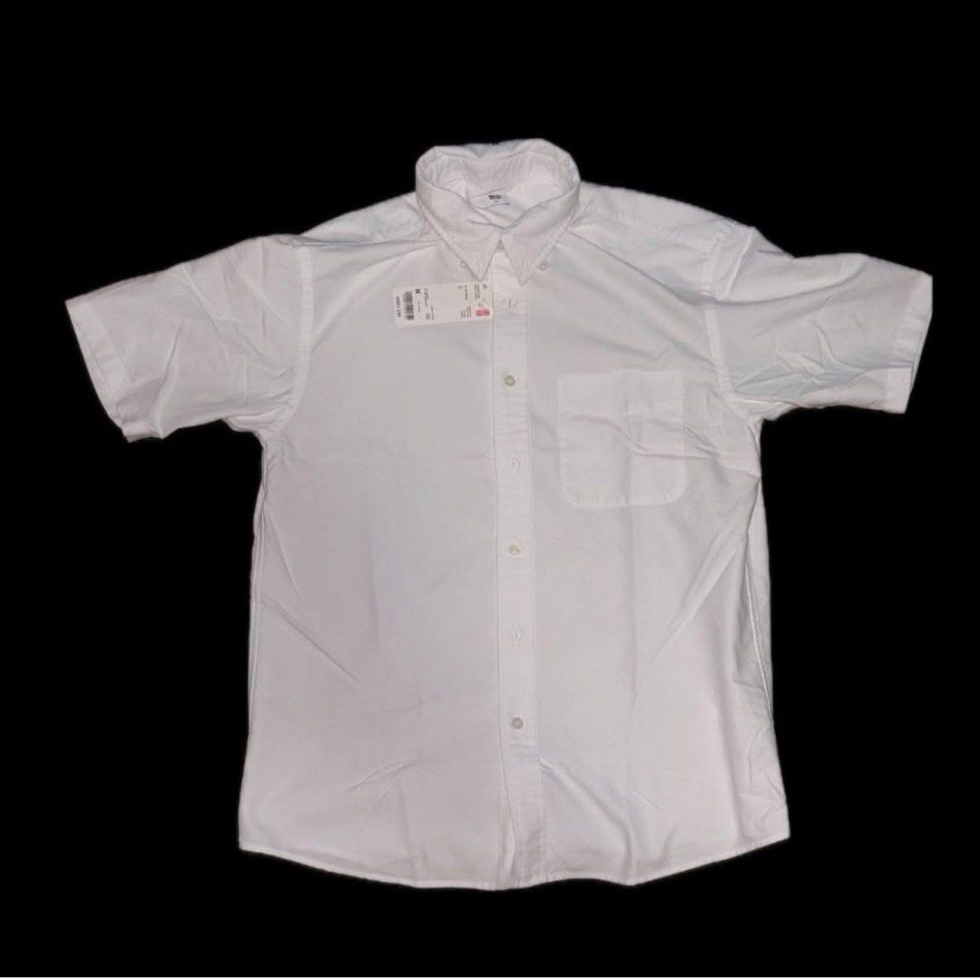 Uniqlo Men's Casual Shirts Bundle Set (Category: Tshirts & Polo Shirts ) located in Manila. Submitted by tiborarjay69671 (Listing ID 1464777749, Image 2). Description: For sale personal uniqlo, Pm for more details Men’s Cotton Linen Open Collar (Medium) - 700 Flannel (Large) - 400 Brand New Oxford Shirt Sleeve (Medium) - 1k - Via Lalamove or J&T - Payment First! - Reservation Downpayment! - Slight Nego w/ bag uniqlo.
