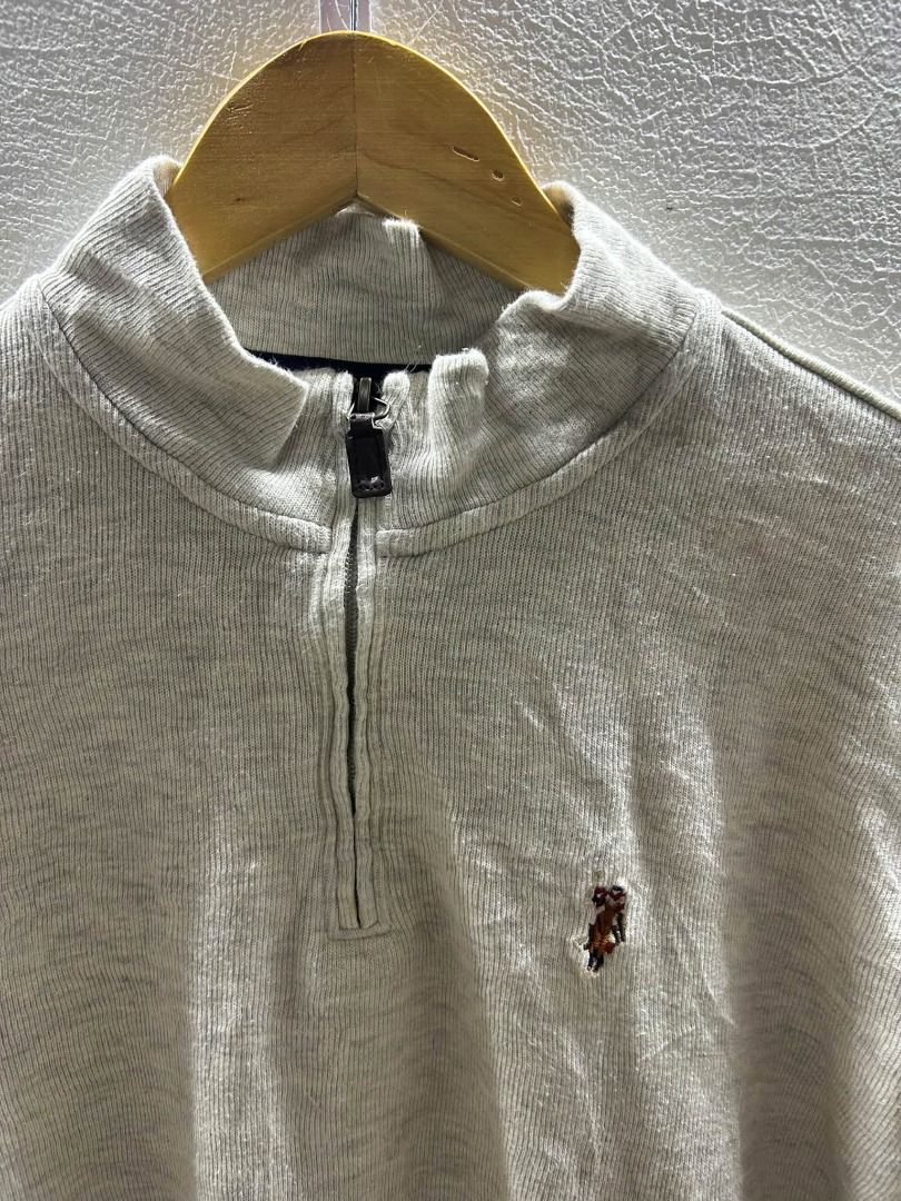 USPA QZIP (Category: Coats, Jackets and Outerwear) located in Caloocan City. Submitted by j3ngsanity (Listing ID 1464900078, Image 2). Description: ISSUE SA LAST PIC DIMES : 22x26 NEED WASH.