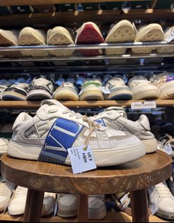 (Category: ) located in . Submitted by shoelux (Listing ID 1464836739, Image 1). Description: .