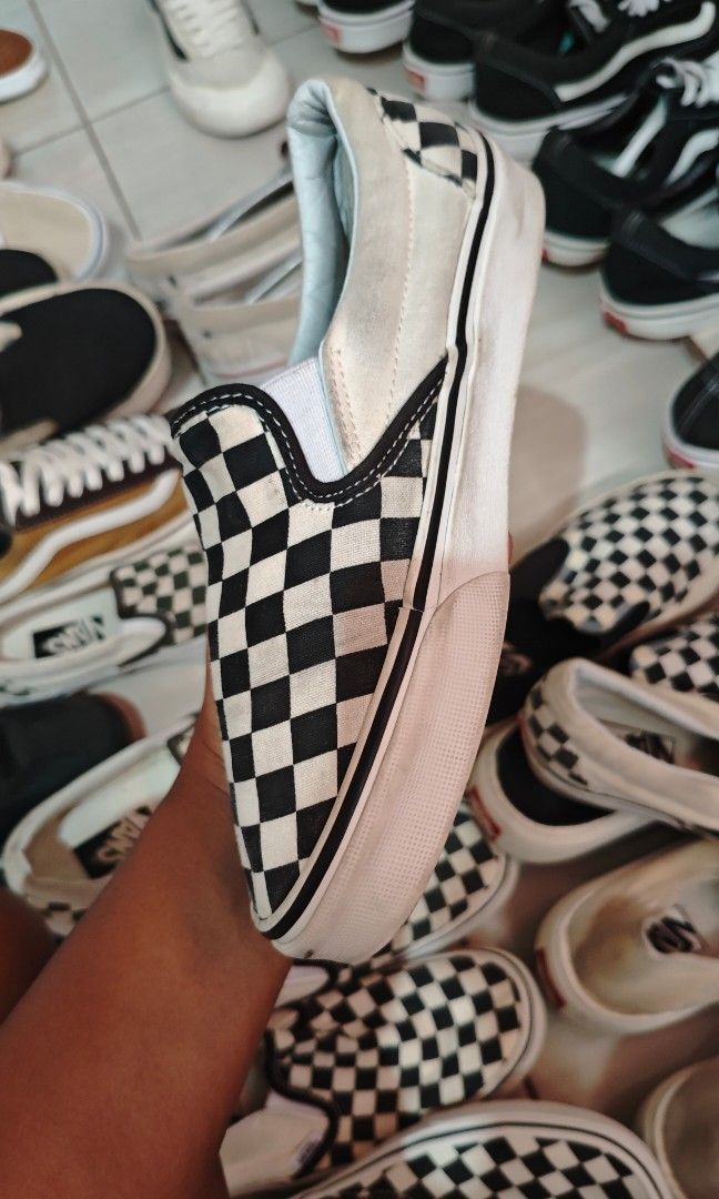 Vans cb (Category: Sneakers) located in Sultan Kudarat. Submitted by thrifted01 (Listing ID 1464903284, Image 2). Description: us6.5 womens loc mindanao.