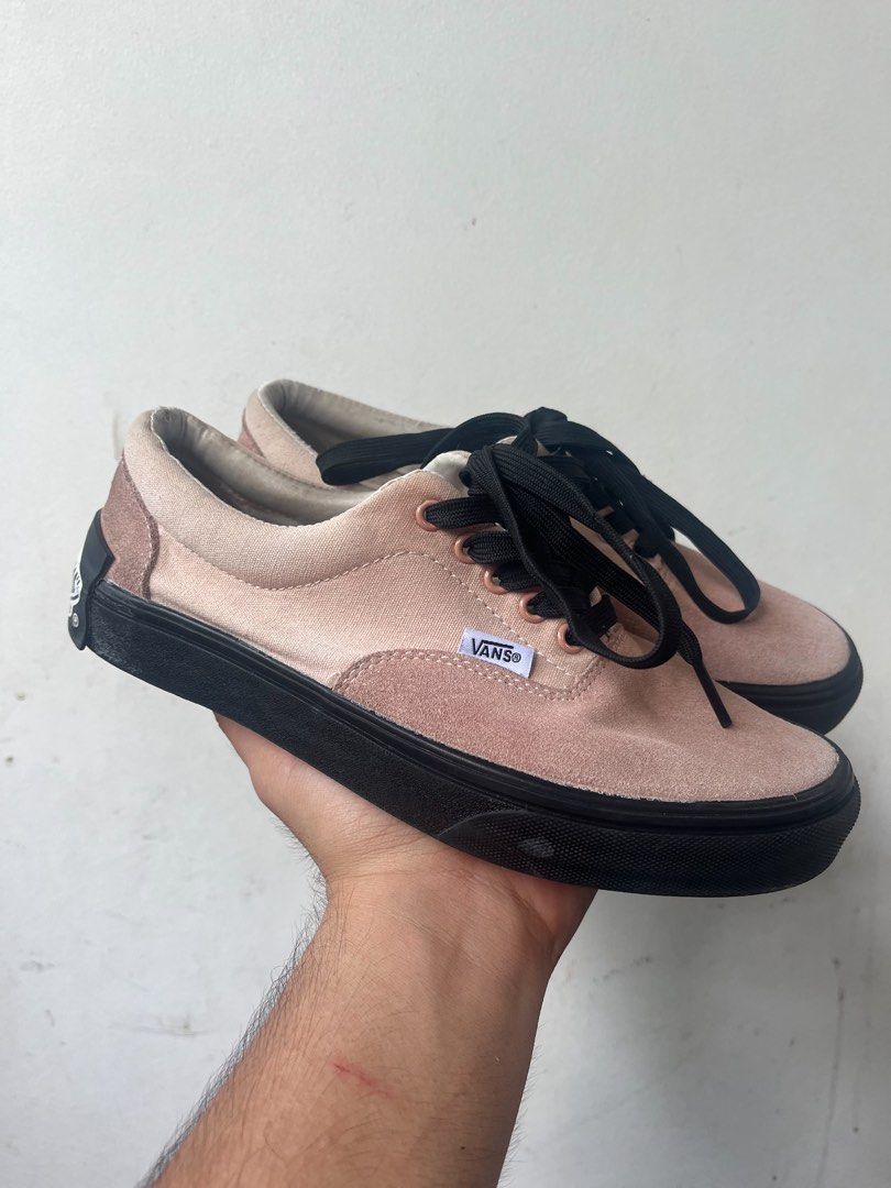 VANS X FAT YEAR (Category: Sneakers) located in Davao. Submitted by darichqt (Listing ID 1464888981, Image 1). Description: US 7.5 WMNS.