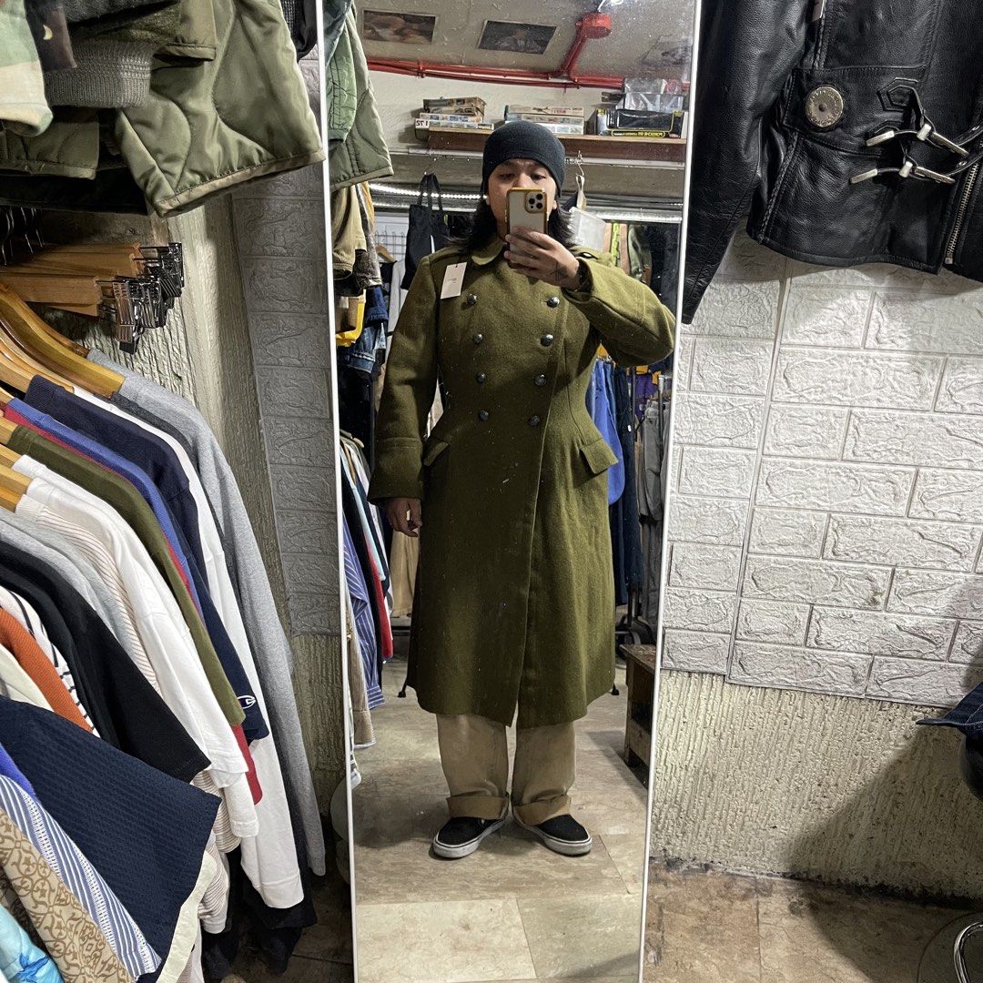 Vintage 1978 Romanian Army Wool Greatcoat (Category: Coats, Jackets and Outerwear) located in Baguio. Submitted by toasted.tocino (Listing ID 1464788785, Image 3). Description: Vintage 1978 Romanian Army Wool Greatcoat Fits Medium imo Pit to pit: 21” Length: 47.5” Shoulder: 17” Sleeve: 25” *For reference, i’m 5’8” tall, 76kg Condition: great!.