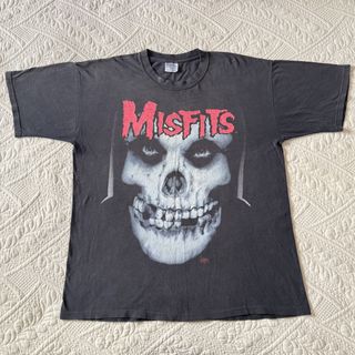 (Category: ) located in . Submitted by fckingtees (Listing ID 1464801173, Image 1). Description: .