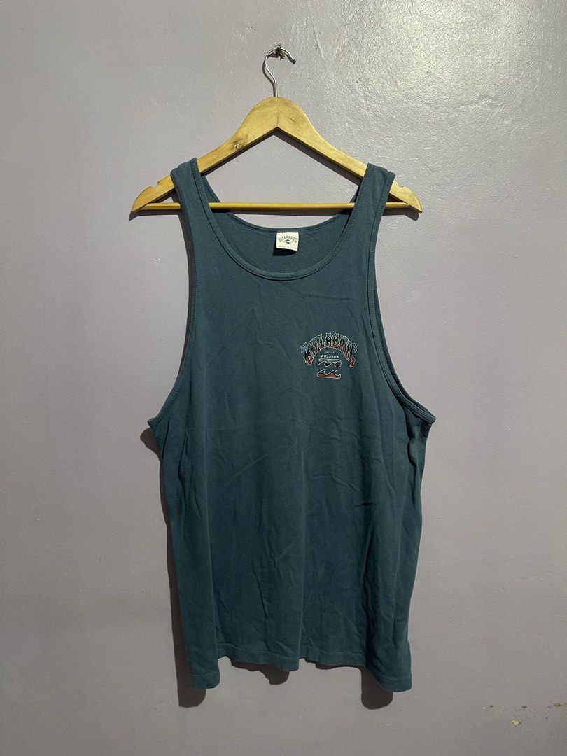 Vintage Billabong Tank Top (Category: Tshirts & Polo Shirts ) located in Angeles City. Submitted by andreiboughts (Listing ID 1464868120, Image 2). Description: Length: 30 Width: 19.5 Condition: 9/10 Color rate: 9/10 Issue (s): crackprints Complete Tags ✅ Large on tag.