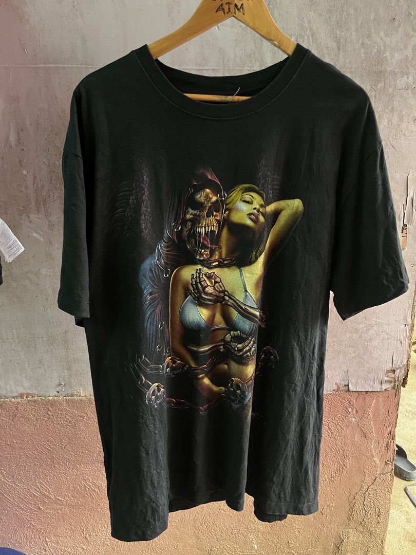 Vintage Grim Reaper Skull Graphic Tee Black (Category: Tshirts & Polo Shirts ) located in Cebu City. Submitted by pick2zeroo (Listing ID 1464809454, Image 3). Description: ROCK CHANG SOLID NETO AS NEW DIMES: 22x32 Fit large to xl No any issue DM TO PURCHASE!.