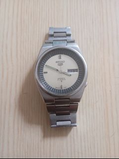(Category: ) located in . Submitted by quick_deals_great_finds2 (Listing ID 1464779877, Image 1). Description: .