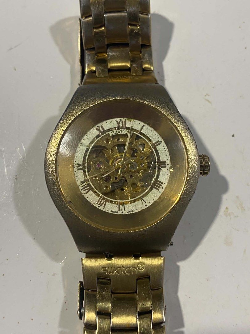 Vintage Swatch Skeleton Automatic (Category: Men's Watches) located in Imus. Submitted by verjel-31076 (Listing ID 1464778866, Image 1). Description: 44 mm dial 1990’s working automatic with heavily sign of usage at the back only few surviving model for collectors.