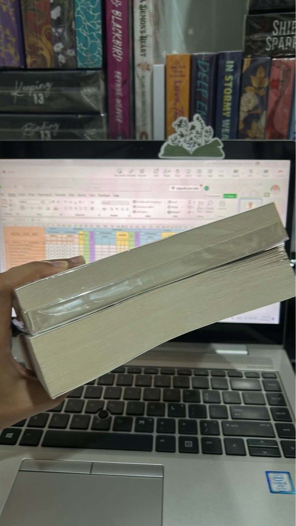 VIPERS SERIES (BOOK 1&2) (Category: Storybooks) located in Manila. Submitted by p.byrie (Listing ID 1464870458, Image 2). Description: - Bnew Resealed - Transit Flaws - No spine crease - UK Copy ₱ 1550 (Set Price) 📍 Cebu City 🛻 J&T 💰 Maribank/Gotyme .