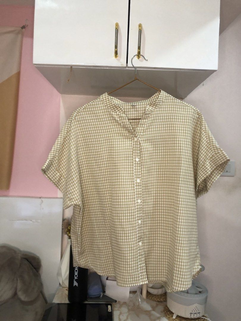 VISHION BASIC Beige Gingham Button-Up Blouse Size L (Category: Blouses) located in Cauayan City . Submitted by wholly.craaaft (Listing ID 1464946329, Image 1). Description: - Brand/Style: VISHION BASIC gingham check button-up blouse - Color: Beige and white - Size: L (Tagged 165/88A) - Design: Mandarin collar, front button placket, short sleeves with folded cuffs, relaxed fit - Condition: Clean inside and out, well-kept.