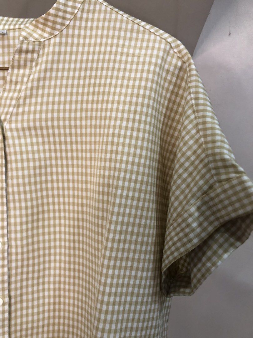 VISHION BASIC Beige Gingham Button-Up Blouse Size L (Category: Blouses) located in Cauayan City . Submitted by wholly.craaaft (Listing ID 1464946329, Image 3). Description: - Brand/Style: VISHION BASIC gingham check button-up blouse - Color: Beige and white - Size: L (Tagged 165/88A) - Design: Mandarin collar, front button placket, short sleeves with folded cuffs, relaxed fit - Condition: Clean inside and out, well-kept.
