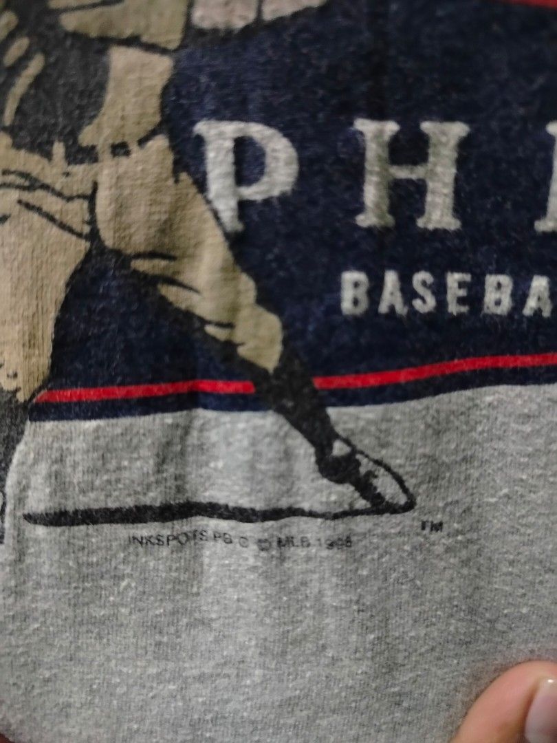 VNTG MEMPHIS BASSEBALL SHIRT (Category: Tshirts & Polo Shirts ) located in Palo. Submitted by ubnathrifteez (Listing ID 1461477981, Image 3). Description: Dimes: L26W20 Condition : EXCELLENT Color Rate : 9.5/10 Color : GRAY Issue : NONE NOTE : MAKAPAL ANG TELA SMOOTH SA KAMAY.