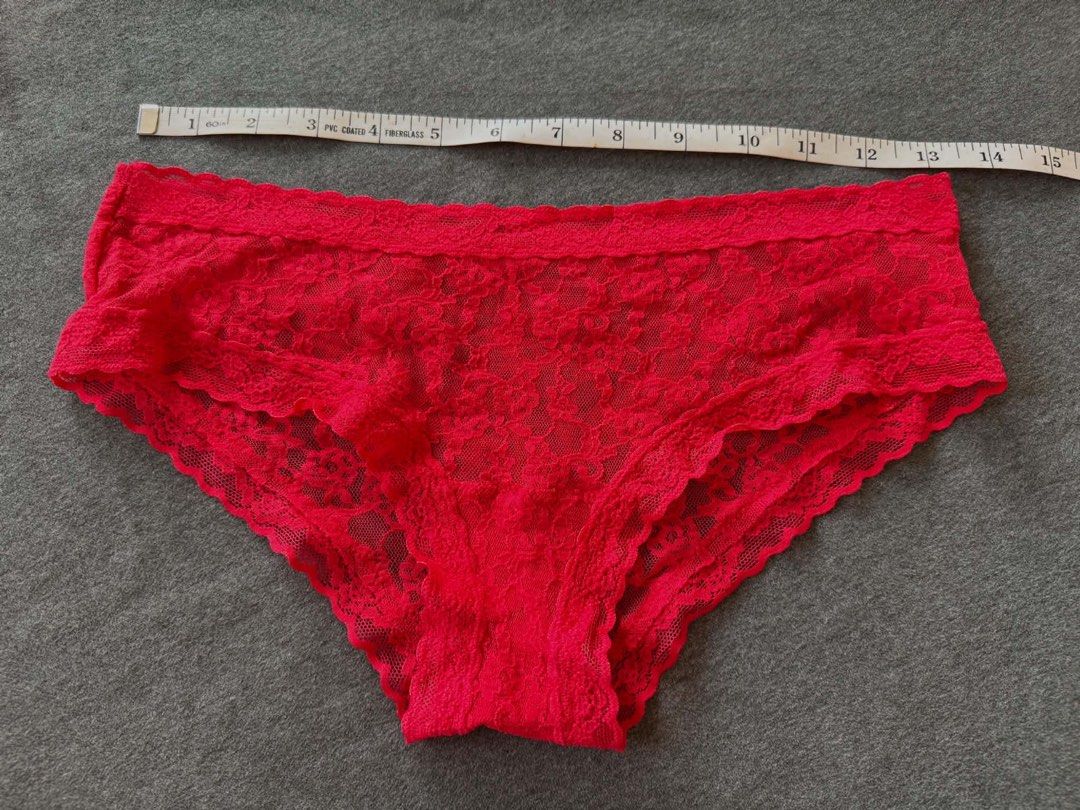 vs lace red panty M (Category: Undergarments & Loungewear) located in San Jose. Submitted by 99ners (Listing ID 1464774466, Image 1). Description: .