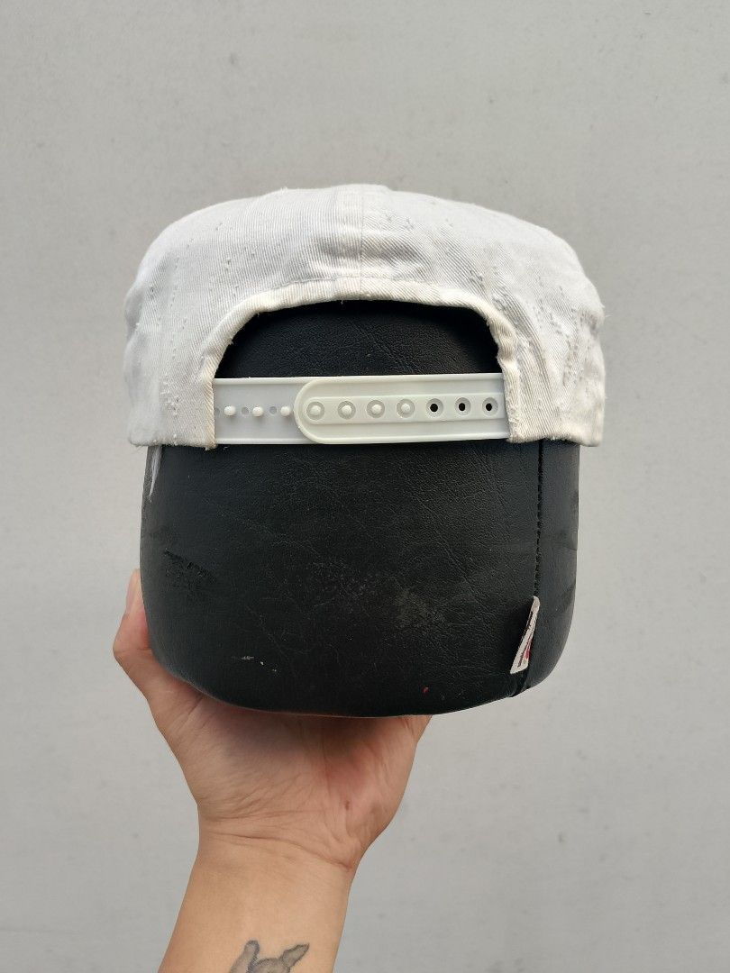 Vtg Microsoft Easy Rope Hat (Category: Caps & Hats) located in Subic. Submitted by stealo (Listing ID 1464800623, Image 3). Description: Vtg Microsoft Easy Rope Hat Good 550 J&T Gcash Olongapo City.