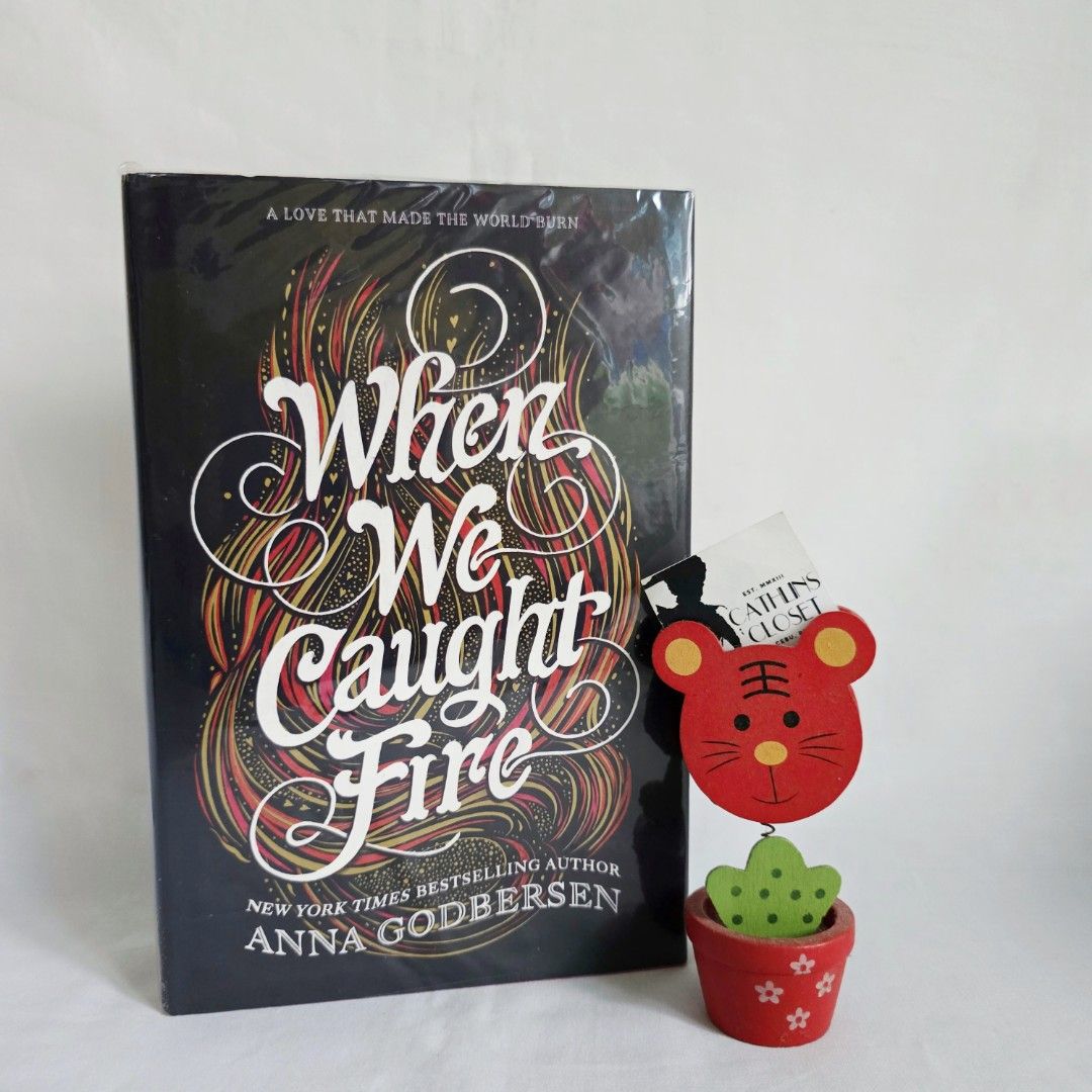 When We Caught Fire HB (Category: Storybooks) located in Cebu City. Submitted by cathlinscloset (Listing ID 1464880450, Image 1). Description: 🧚‍♀️ 𝙃𝘼𝙍𝘿𝘽𝙊𝙐𝙉𝘿 𝘽𝙊𝙊𝙆𝙎 👉 pls manage your expectations (Personal Collection - bnew/preloved/never read) ▪️ decluttering need funds for meds ✅ 𝙵𝚒𝚛𝚜𝚝 𝚝𝚘 𝚙𝚊𝚢 𝚋𝚊𝚜𝚒𝚜 ✅ 𝙹𝚁𝚂 (𝙽𝙾 𝙲𝙾𝙳) ✅ 𝙶𝙲𝚊𝚜𝚑 / 𝙱𝙿𝙸 / 𝙲𝚊𝚜𝚑 ❌ 𝙉𝙊 𝙎𝘾𝙊 / 𝙉𝙊 𝙍𝙀𝙎𝙀𝙍𝙑𝘼𝙏𝙄𝙊𝙉 🌹ig: @𝙘𝙖𝙩𝙝𝙡�