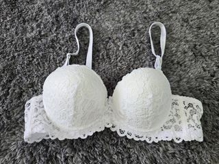 (Category: ) located in . Submitted by rkse123 (Listing ID 1464793237, Image 1). Description: .