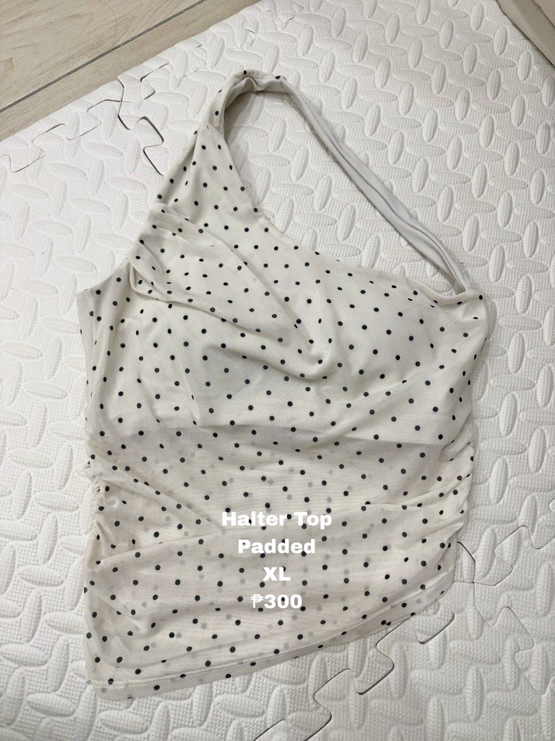 Women Pickleball Outfit (Category: Activewear) located in Guiguinto. Submitted by jnkzpt (Listing ID 1464894970, Image 2). Description: Selling my preloved Pickleball Outfits 🏓🎾 All descriptions are stated in each photo, and all prices are 50% less than the original price na po. FREE SHIPPING VIA J&T 📦🛍️ RFS: Pumayat po ako so I need to size down 🙈 RTS‼️.