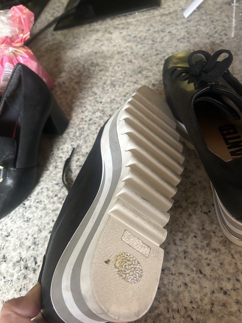 Womens Derby volume sole Sneaker 7 (Category: Loafers) located in Cavite. Submitted by cecitrifthshop (Listing ID 1464778005, Image 3). Description: Enchanted. Womens derby volume sole sneakers in black size 7 .