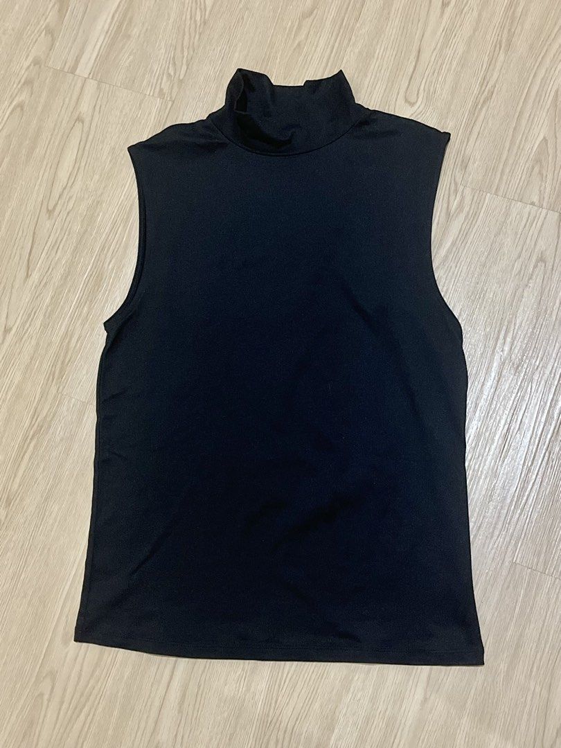 Womens Tops ₱100 each (Category: Blouses) located in Valenzuela. Submitted by lixielle (Listing ID 1464865839, Image 2). Description: Each item for ₱100 Minimum of 3 purchase .