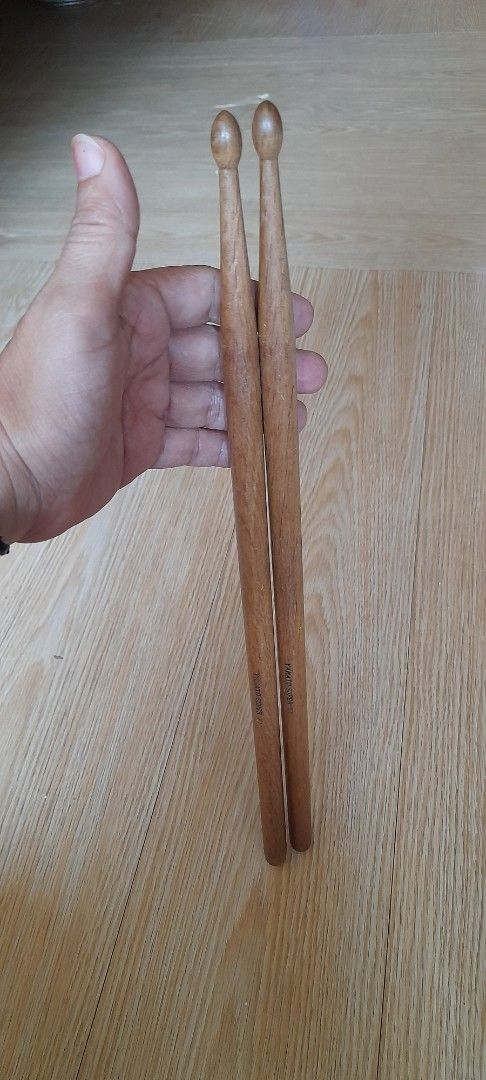 Wooden Drum Sticks Pair (Category: Musical Instruments) located in Bocaue. Submitted by marajapansurplus (Listing ID 1464805317, Image 1). Description: - Selling as it is - Pair of standard-size wooden drum sticks - Traditional round tips with natural wood grain finish - Standard length and weight, fits most drum stick holders - Ideal for budget-friendly practice and casual playing sessions.